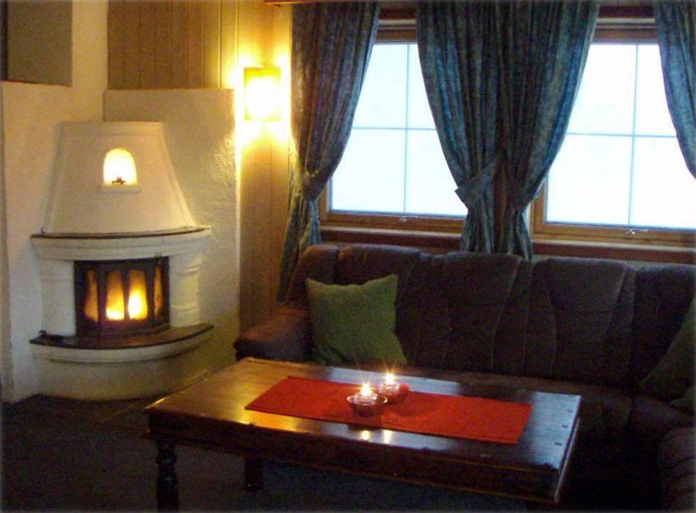 Den Hvite Rein Motel Karasjok Ngoại thất bức ảnh